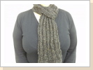 Taiwan Schal aus Tweed € 28,- Taiwan Schal aus Tweed € 28,-